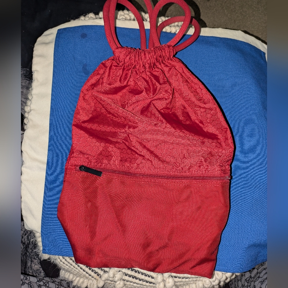 Stylish Red Drawstring Backpack $5 - image 1
